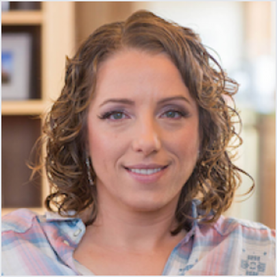 Jen Lampton headshot